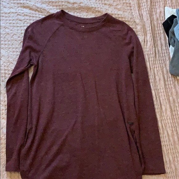 Roots maroon blouse - Picture 1 of 1